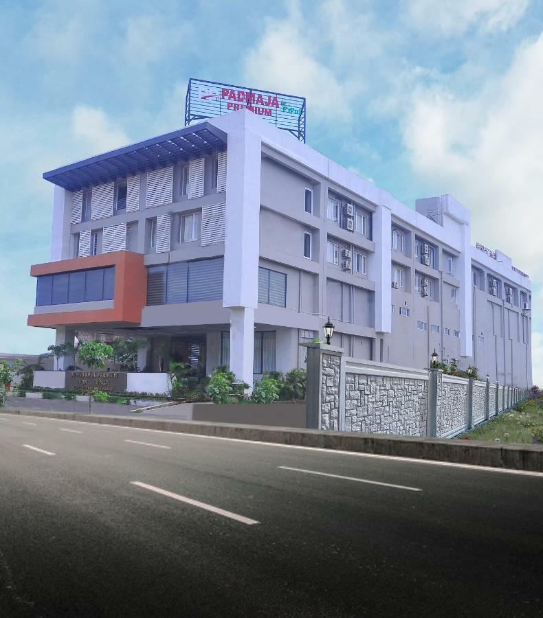 Pipul Padmaja Premium Hotel Бхубанешвара Экстерьер фото
