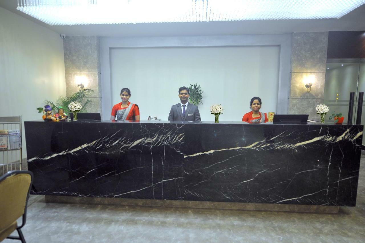 Pipul Padmaja Premium Hotel Бхубанешвара Экстерьер фото